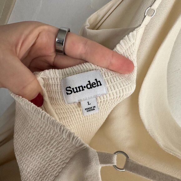 Aritzia Sunday Best Spencer Dress - White | Brunch, Graduation | Women's Large - Picture 3 of 4